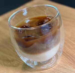 Hario V60 でバリスタと淹れる 美味しいアイスカフェオレのレシピ 作り方 珈琲ブログ こまめ家